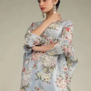 long-embroidered-kurta